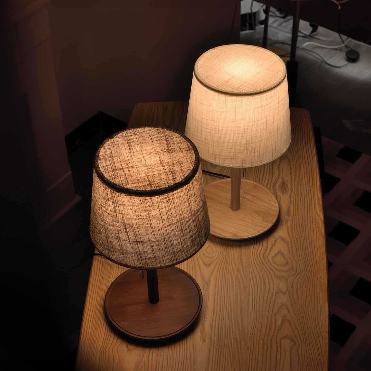 Lámpara de Mesa de Madera de Nogal | Lámpara Nórdica 4